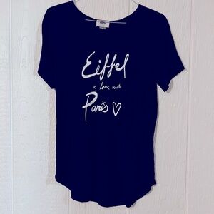 Eiffel in love with Paris black tee size small.